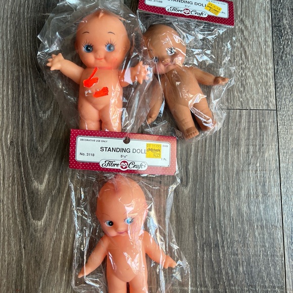 New Vintage Kewpie bundle of 3 dolls - Picture 1 of 5